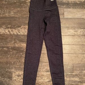 NWT Aerie Offline XXS heathered black leggings.
